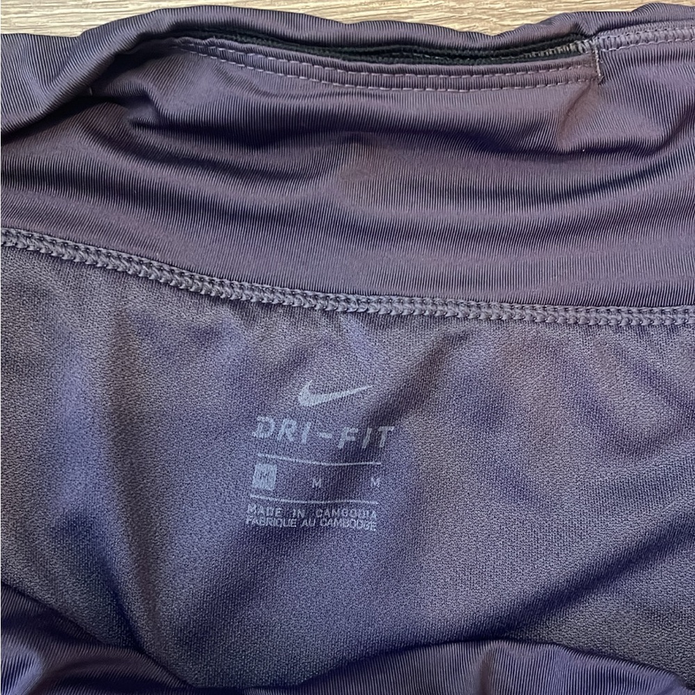 Nike  eclipse Women's  running  Shorts - Picture 4 of 4